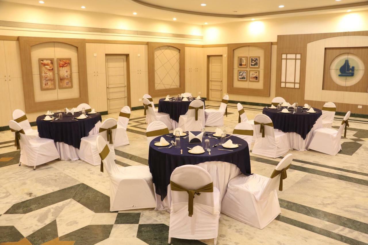 Vits Aurangabad Hotel Exterior photo